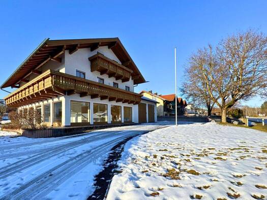 Einfamilienhaus zum Kauf 769.000 € 7 Zimmer 150 m² 980 m² Grundstück frei ab 02.03.2026 Reischach 84571