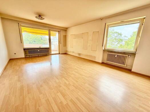 Wohnung zum Kauf 125.000 € 2 Zimmer 65 m² 2. Geschoss Homburg Homburg 66424