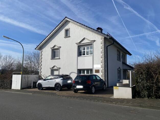 Wohnung zum Kauf 209.000 € 3,5 Zimmer 80,8 m² 1. Geschoss Neheim-Hüsten Arnsberg-Neheim 59755