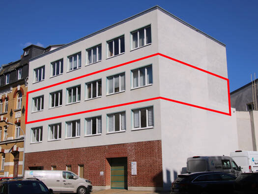 Büro zur Miete provisionsfrei 702 € 8 Zimmer Friedrich-Naumann-Straße 2 Greiz 07973