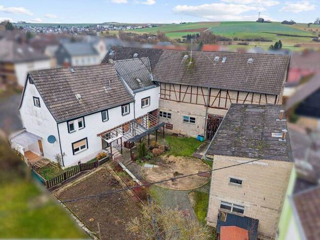 Bauernhaus zum Kauf 299.500 € 6 Zimmer 165 m² 1.300 m² Grundstück Flacht 65629