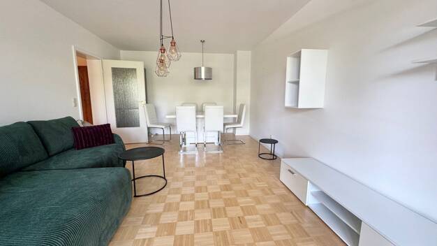 Wohnung zur Miete 985 € 2 Zimmer 72,5 m² 1. Geschoss frei ab sofort Behringersdorf Schwaig bei Nürnberg 90571
