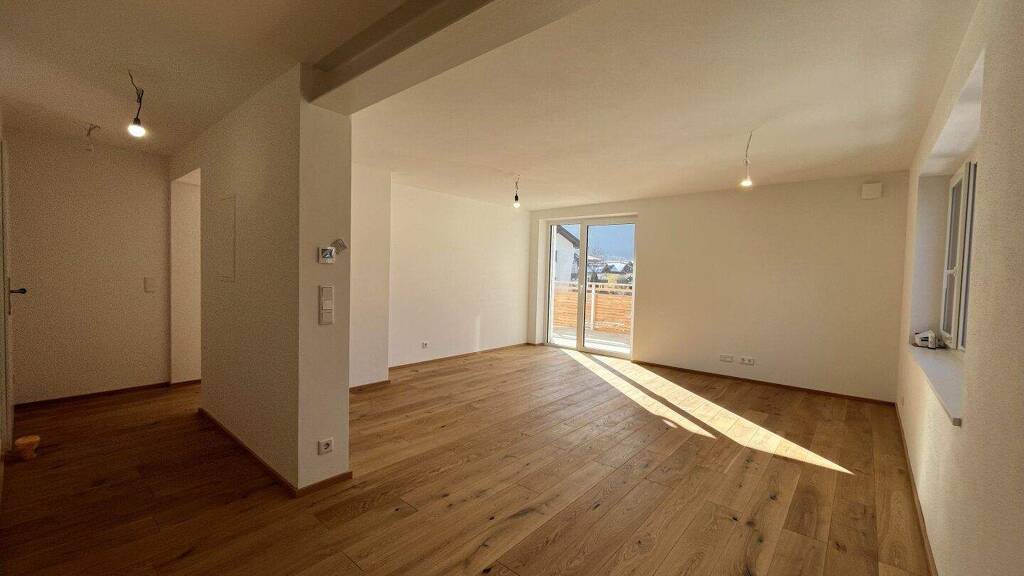 Wohnung zum Kauf - Erstbezug provisionsfrei 688.000 € 3 Zimmer 85,7 m² 2. Geschoss Großgmain 5084