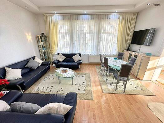 Wohnung zum Kauf 285.000 € 7 Zimmer 118 m² 1. Geschoss Coburg 96450