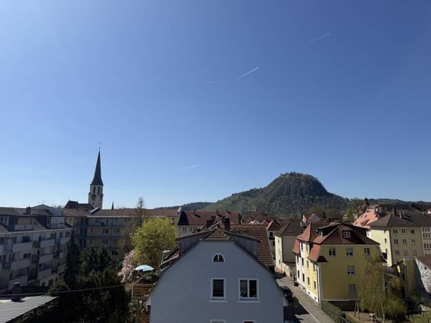 Wohnung zur Miete - Erstbezug 1.950 € 4 Zimmer 119,4 m² 2. Geschoss frei ab 01.12.2026 Singen Singen (Hohentwiel) 78224