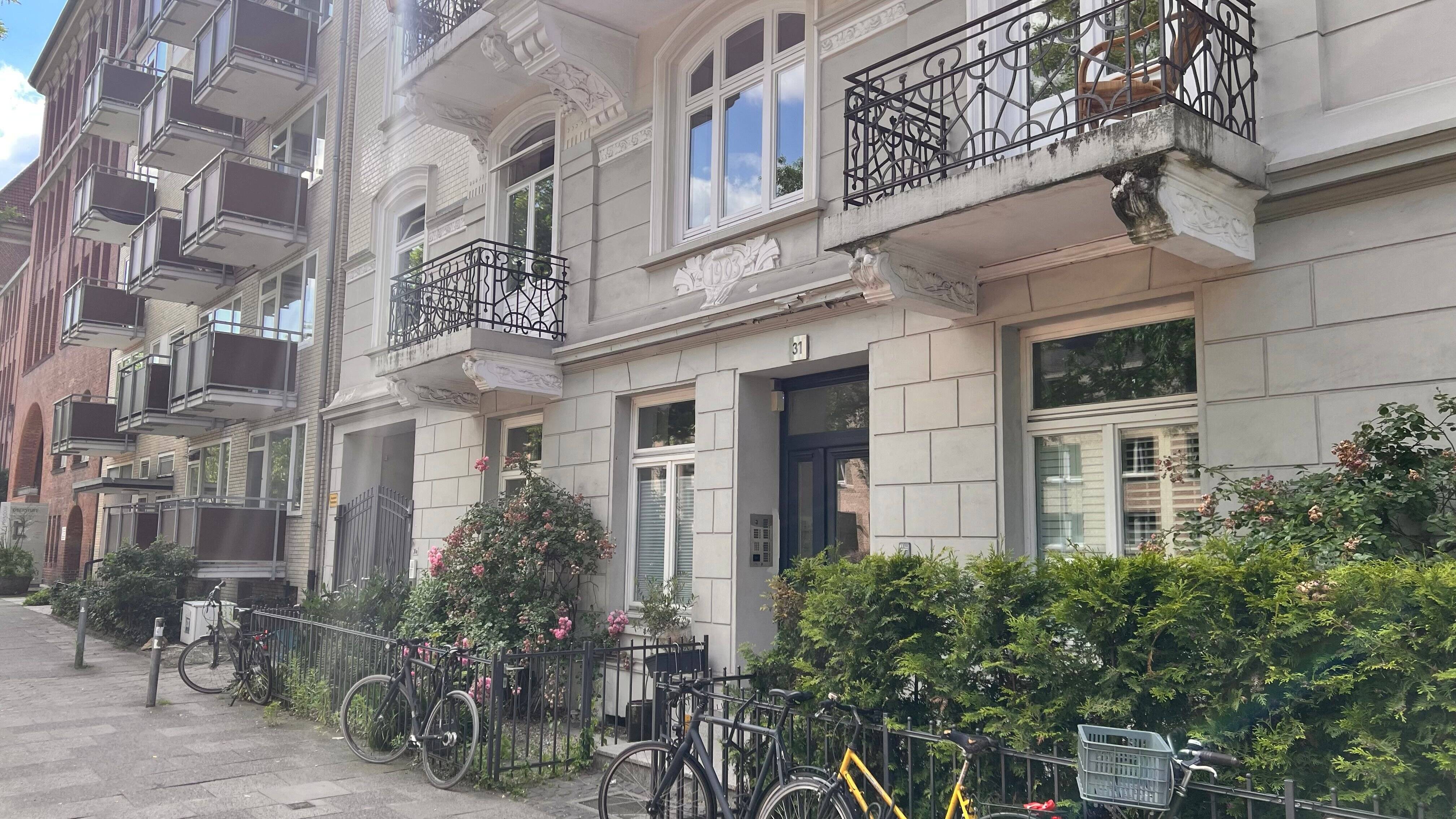 Property thumbnail 2