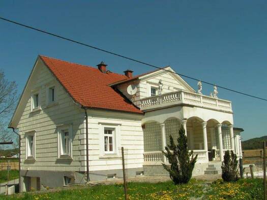 Villa zum Kauf 300.000 € 8 Zimmer 214,9 m² 2.018 m² Grundstück Gleinstätten 8443