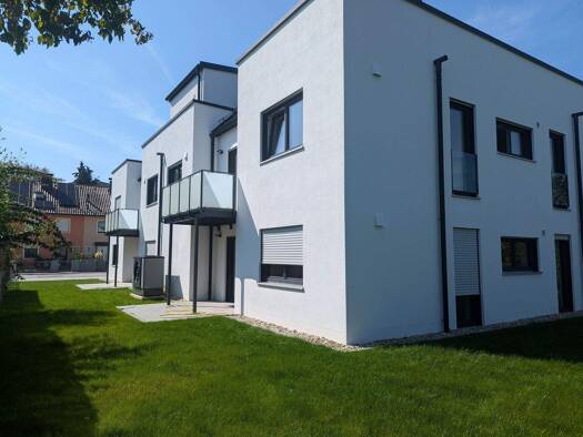 Mehrfamilienhaus zum Kauf provisionsfrei 18 Zimmer 455 m² 721 m² Grundstück Straubing 94315