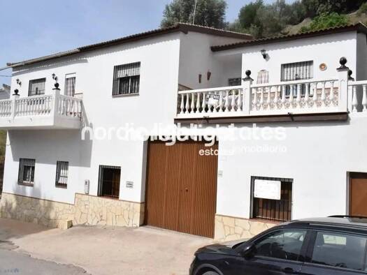 Chalet zum Kauf 380.000 € 5 Zimmer 180 m² Canillas de Aceituno 29712