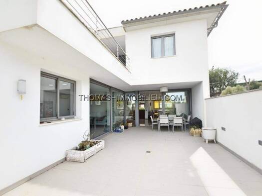 Villa zur Miete 2.400 € 4 Zimmer 230 m² 200 m² Grundstück Lloseta 07360