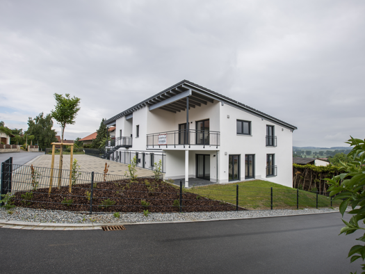 Mehrfamilienhaus zum Kauf provisionsfrei 1.790.000 € 12 Zimmer 474 m² 1.022 m² Grundstück Eichendorf 94428