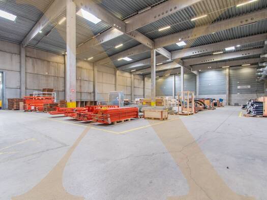 Halle/Industriefläche zur Miete 3.200 m² Lagerfläche Leonding 4060
