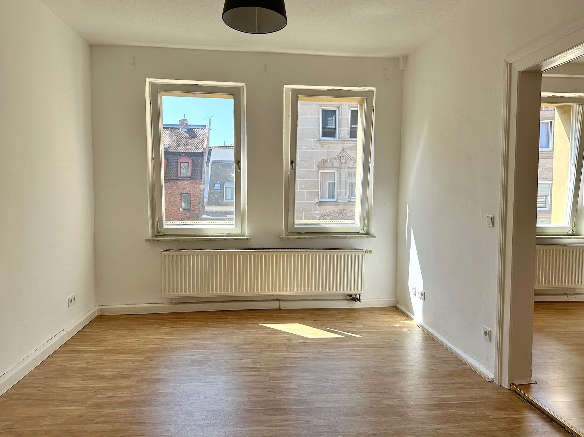 Wohnung zur Miete 540 € 2 Zimmer 60 m²<br/>Wohnfläche 2.<br/>Geschoss ab sofort<br/>Verfügbarkeit Lilienstr. 13 St. Leonhard Nürnberg 90439