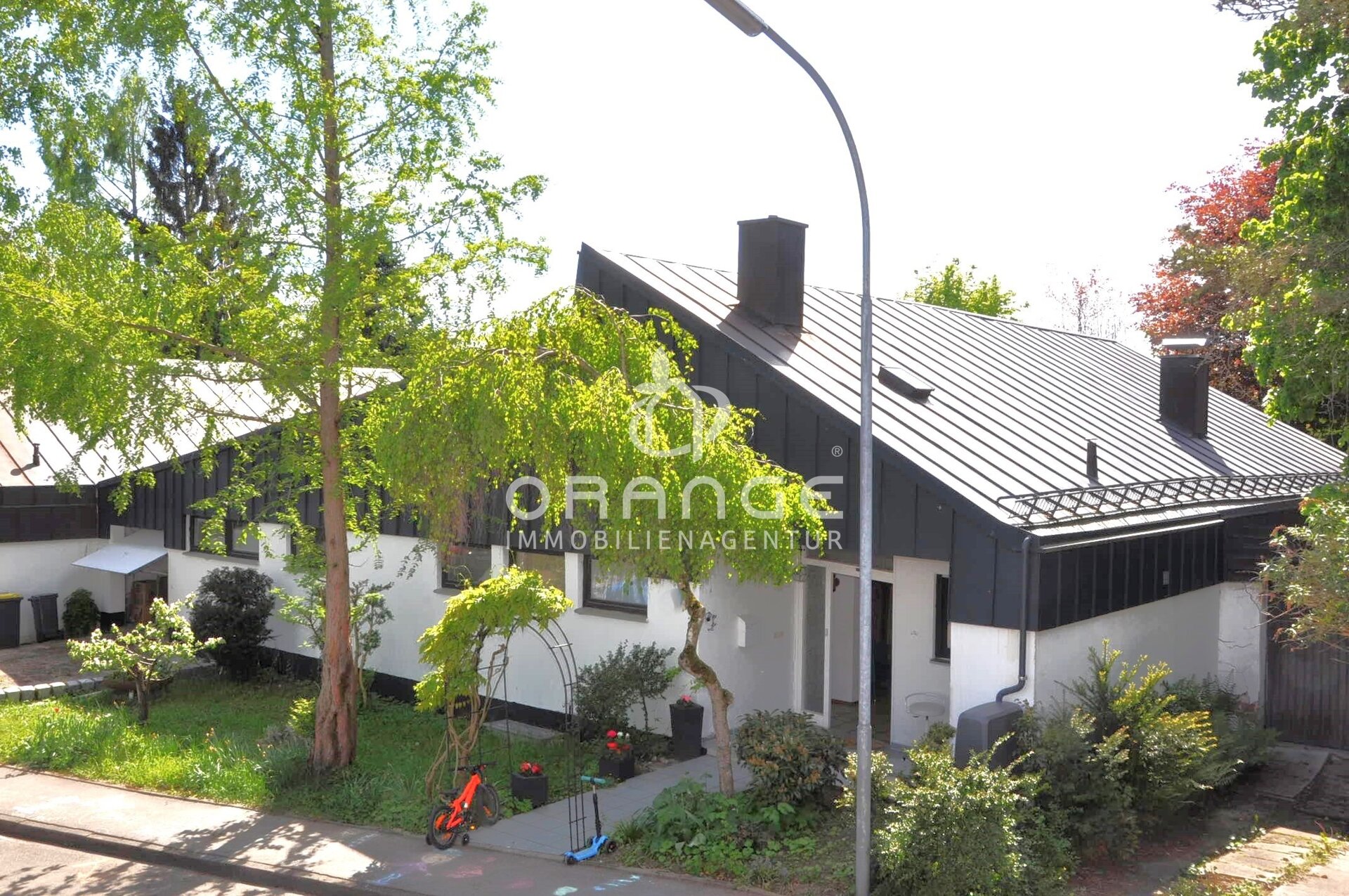 Villa zum Kauf 1.049.000 € 4 Zimmer 125 m²<br/>Wohnfläche 690 m²<br/>Grundstück Eching Eching am Ammersee 82279