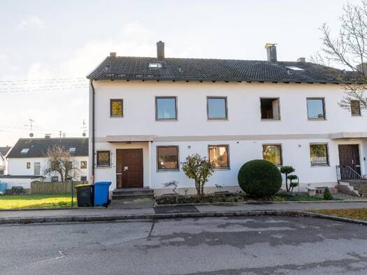 Reihenendhaus zur Miete 1.700 € 7 Zimmer 200 m² 190 m² Grundstück Wulfertshausen Friedberg 86316