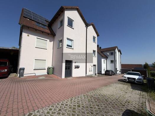 Mehrfamilienhaus zum Kauf 349.000 € 183 m² 275 m² Grundstück Sulzbach-Rosenberg 92237