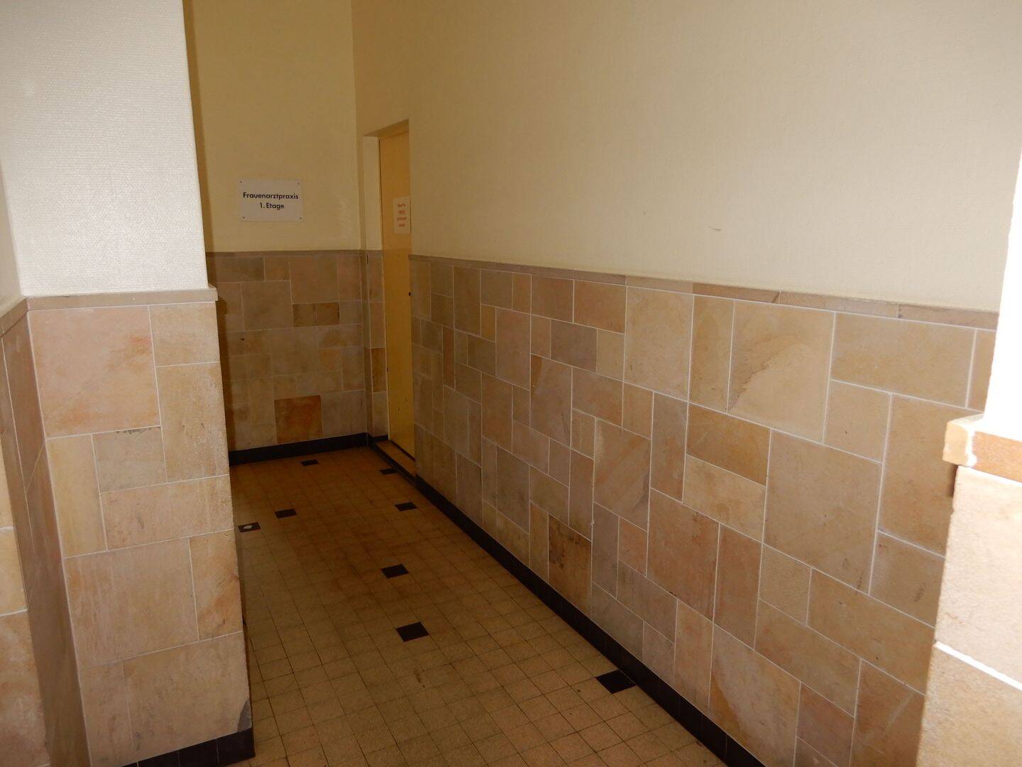 Property thumbnail 25