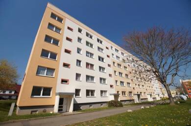 Wohnung zur Miete 680 € 4 Zimmer 68,7 m² 5. Geschoss frei ab 01.09.2025 Julius-Fucik-Straße 1 Pößneck,Stadt Pößneck 07381