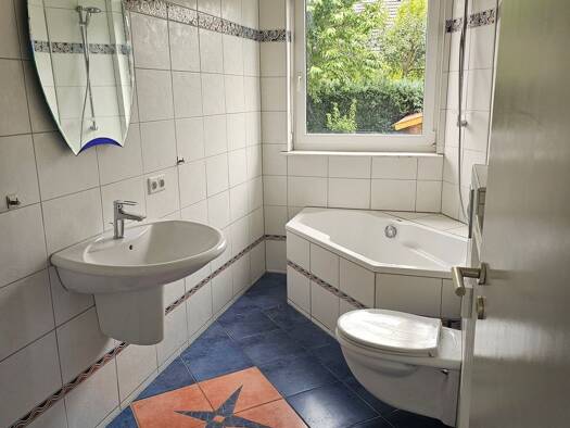 Wohnung zur Miete 710 € 3 Zimmer 75 m² Geschoss EG/2 frei ab sofort Siegelsdorf Veitsbronn 90587