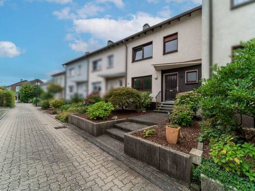 Reihenmittelhaus zum Kauf 259.000 € 3 Zimmer 100 m² 227 m² Grundstück Neheim-Hüsten Arnsberg 59755