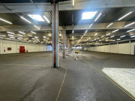 Lagerhalle zur Miete 26.000 m² Lagerfläche teilbar ab 26.000 m² Löhne Löhne 32584