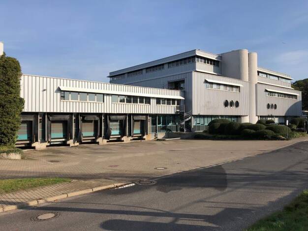 Lagerhalle zur Miete 10.245 m² Lagerfläche teilbar ab 10.245 m² Wedel 22880