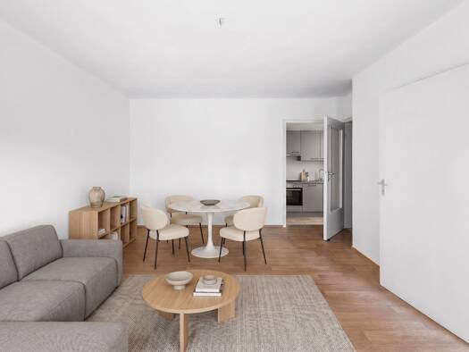 Wohnung zum Kauf 172.500 € 1,5 Zimmer 37,2 m² 1. Geschoss Steinweg Regensburg 93059