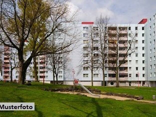 Mehrfamilienhaus zum Kauf 1.405.000 € 854 m² 734 m² Grundstück Huttrop Stadtbezirk I 45138
