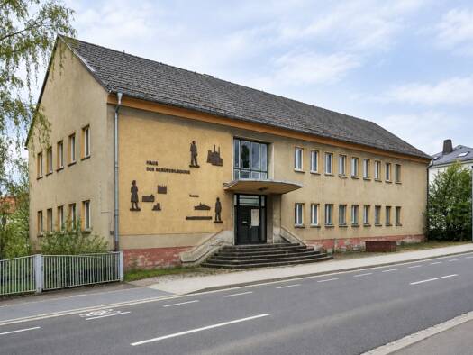 Haus zum Kauf 159.000 € 1.058 m² Grundstück Geithain Geithain 04643