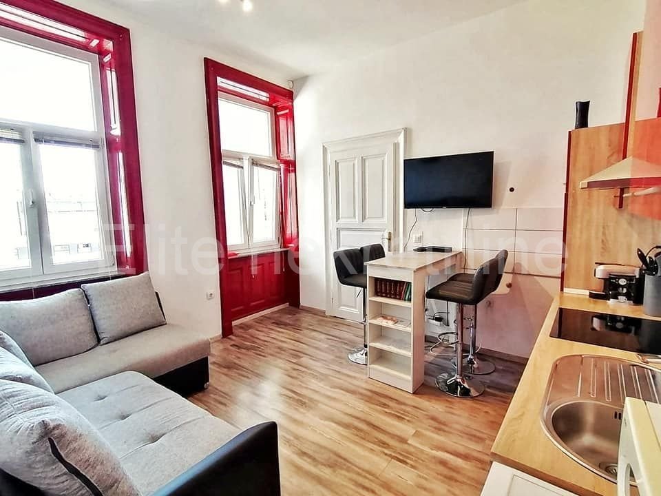 Wohnung zum Kauf 175.000 € 3 Zimmer 70 m²<br/>Wohnfläche 1.<br/>Geschoss Center