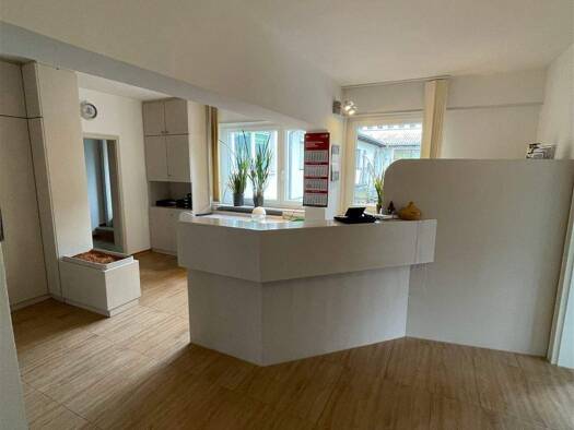 Bürofläche zur Miete 1.520 € 6 Zimmer 155 m² Bürofläche Heilbronn 74072