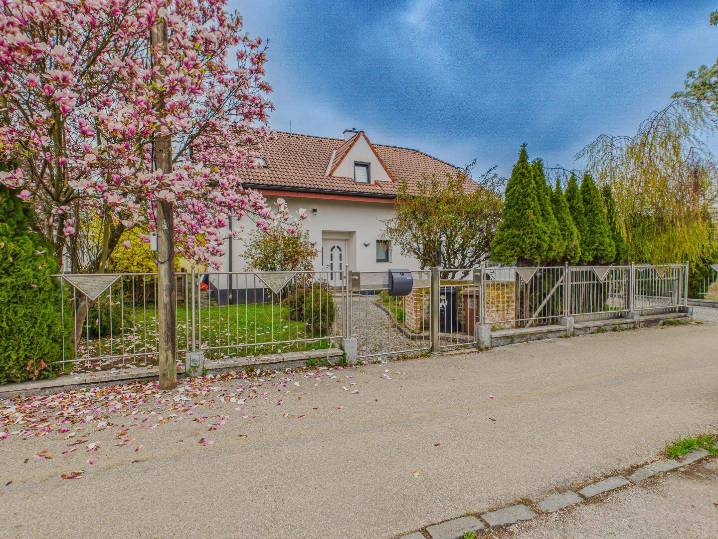 Einfamilienhaus zum Kauf – pohled 5