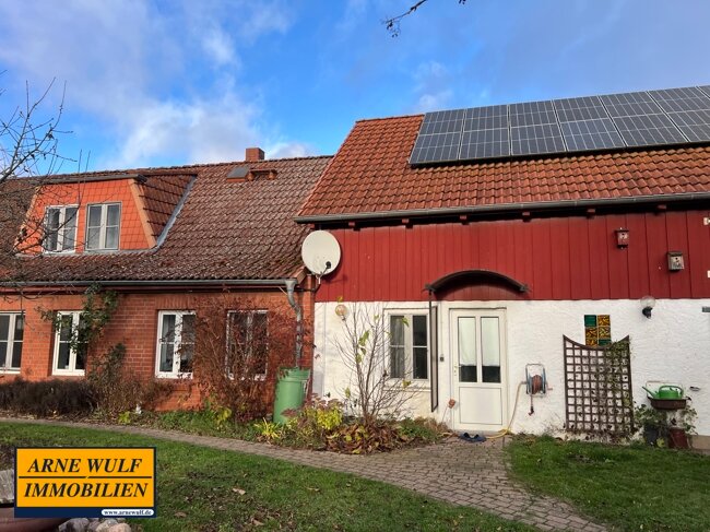 Einfamilienhaus zum Kauf 180.000 € 5 Zimmer 204 m²<br/>Wohnfläche 892 m²<br/>Grundstück Venzkow Demen / Venzkow 19089