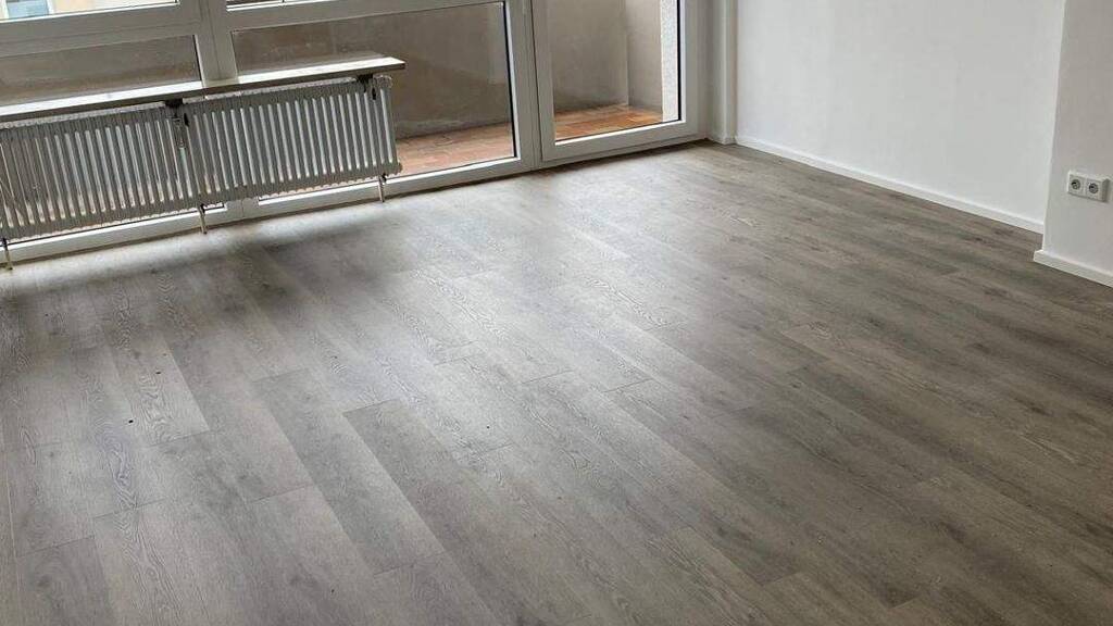 Wohnung zur Miete 965 € 3 Zimmer 84 m² 3. Geschoss frei ab sofort Höfinger Str. 28 Gebersheim Leonberg 71229