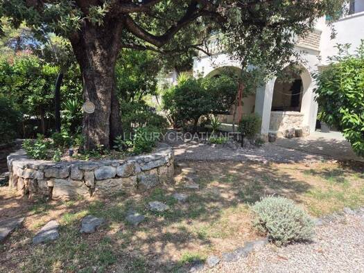 Haus zum Kauf 430.000 € 5 Zimmer 211 m² Sukošan