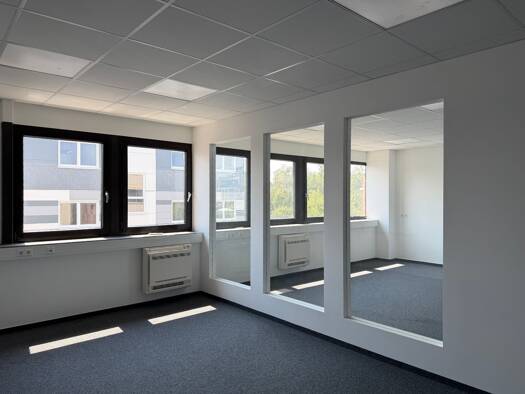 Bürofläche zur Miete provisionsfrei teilbar ab 117 m² Eichwiesenring 4 1 Möhringen Möhringen 70567