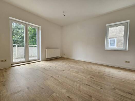 Wohnung zur Miete 318 € 2 Zimmer 57,9 m² EG Franz-Wiesner-Straße 15 Ebersdorf Chemnitz 09131
