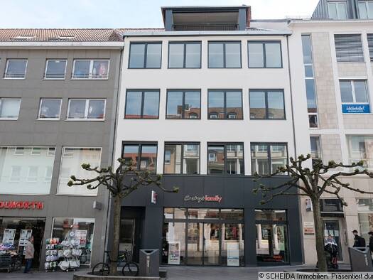 Wohnung zur Miete 900 € 1 Zimmer 3 Geschosse frei ab sofort Innenstadt Lübeck 23552