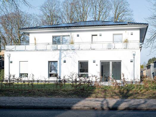 Wohnung zur Miete 875 € 2 Zimmer 75,5 m² frei ab sofort Hechthausen 21755