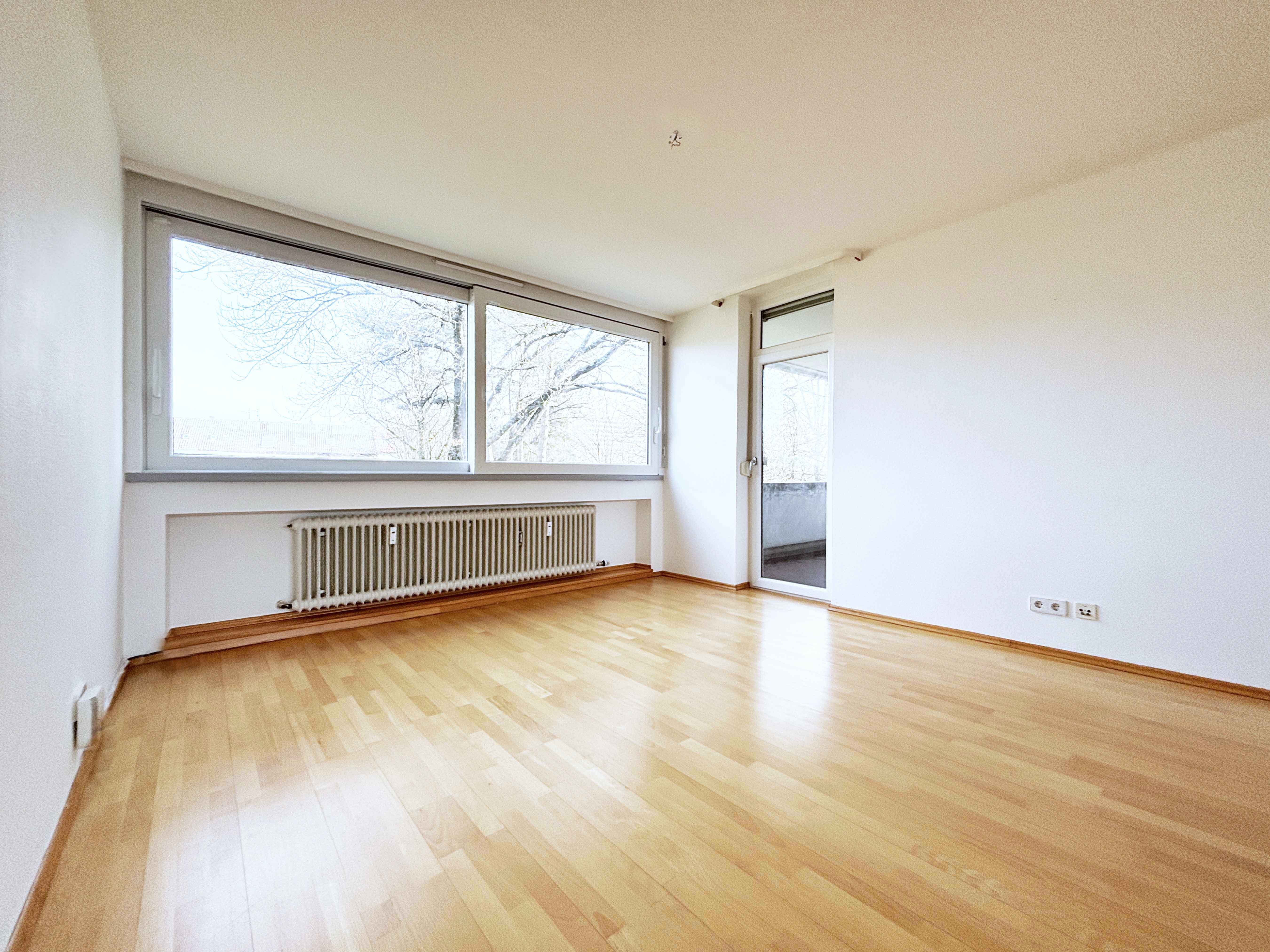 Wohnung zum Kauf 365.000 € 3 Zimmer 91 m²<br/>Wohnfläche 1.<br/>Geschoss Sillenbuch Stuttgart 70619