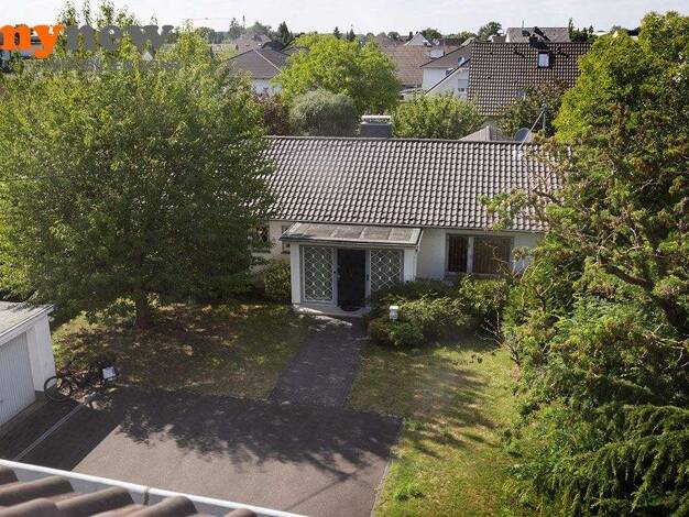 Einfamilienhaus zum Kauf 650.000 € 4 Zimmer 140 m² 799 m² Grundstück Mondorf Niederkassel 53859