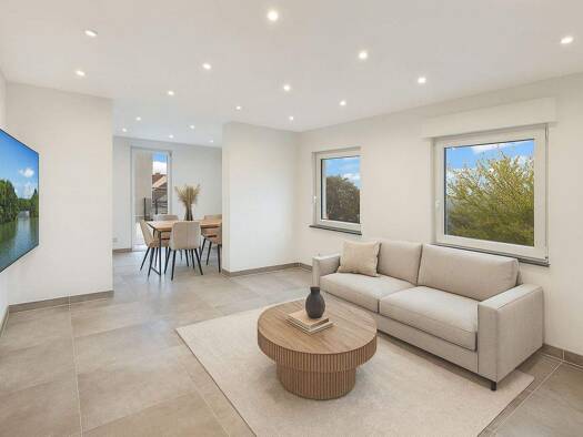 Einfamilienhaus zum Kauf 475.000 € 4 Zimmer 147 m² 340 m² Grundstück Oberreifenberg Schmitten im Taunus 61389