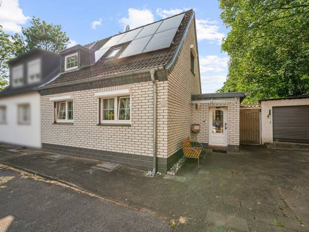 Doppelhaushälfte zum Kauf 345.000 € 6 Zimmer 104 m² 1.354 m² Grundstück Merkstein Herzogenrath 52134