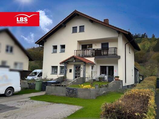 Mehrfamilienhaus zum Kauf 297.500 € 11 Zimmer 275,6 m² 1.448 m² Grundstück Bredelar Marsberg 34431
