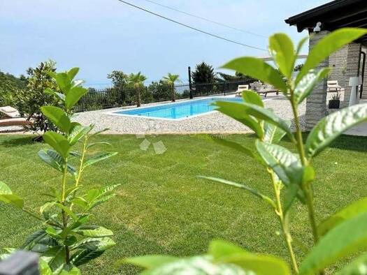 Haus zum Kauf 1.200.000 € 5 Zimmer 328 m² Opatija Centar
