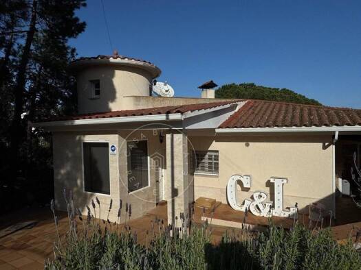 Chalet zum Kauf 720.000 € 6 Zimmer 373 m² Lloret de Mar 17310