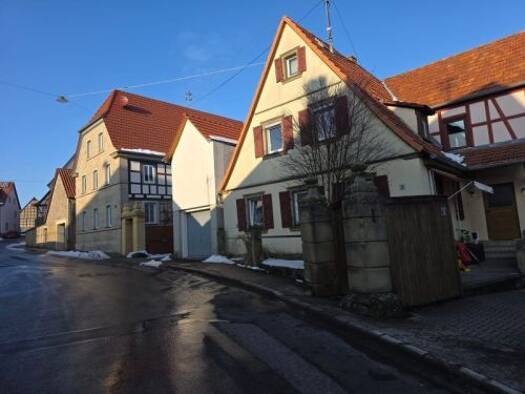 Einfamilienhaus zum Kauf 265.000 € 12 Zimmer 260 m² 1.025 m² Grundstück Rügheim Hofheim in Unterfranken 97461