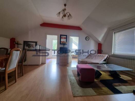 Wohnung zur Miete 800 € 2 Zimmer 82 m² 1. Geschoss Zagreb 10000