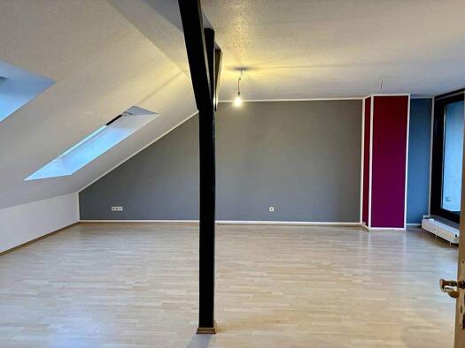 Wohnung zum Kauf 245.000 € 3 Zimmer 83,4 m² 3. Geschoss Quettingen Leverkusen 51381