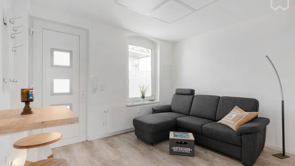 Wohnung zur Miete Wohnen auf Zeit 1.290 € 2 Zimmer 31 m² frei ab 01.06.2026 Sternschanze Hamburg 20359